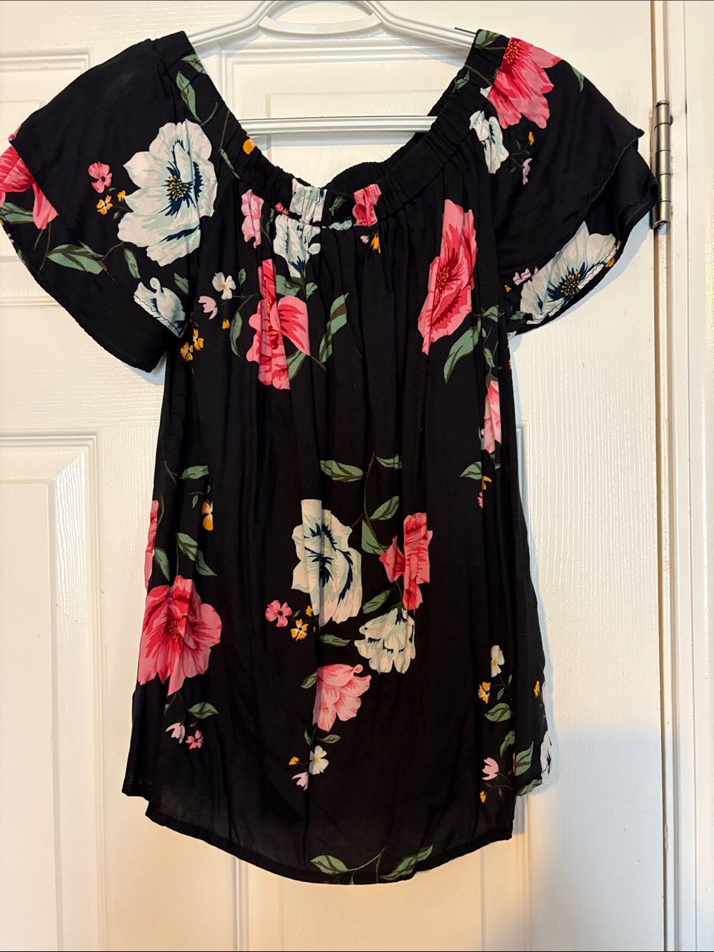 Old Navy Black Off-Shoulder Floral Tunic with Pink & White Blooms